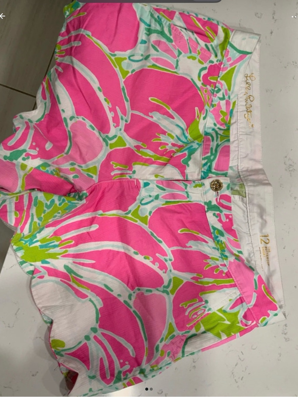 Lilly Pulitzer Pink, Green & White Floral Scallop-Hem Shorts